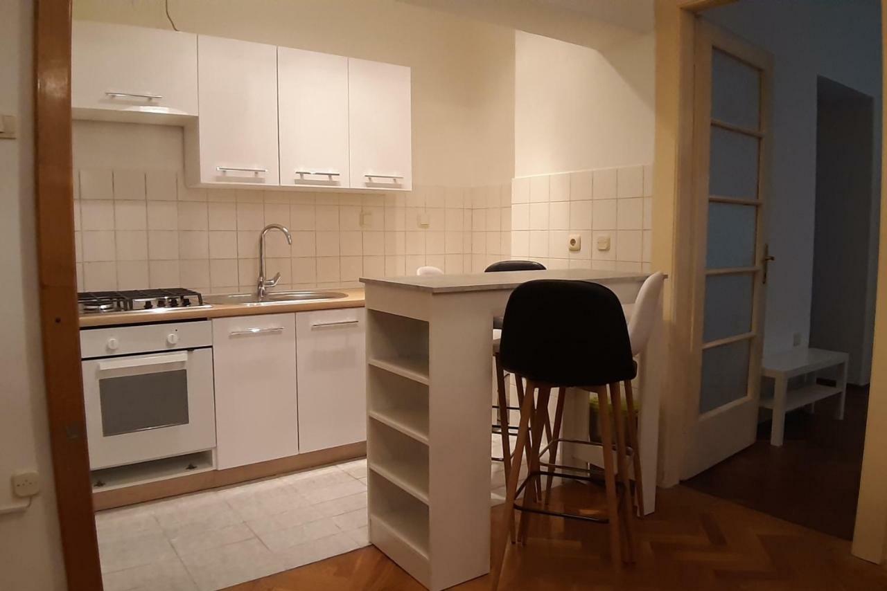 Apartman Pozeg Leilighet Zagreb Eksteriør bilde